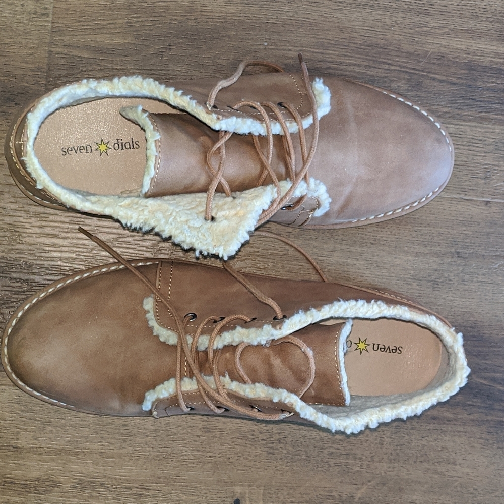 🏷️BOGO🆓 Sherpa lined boots